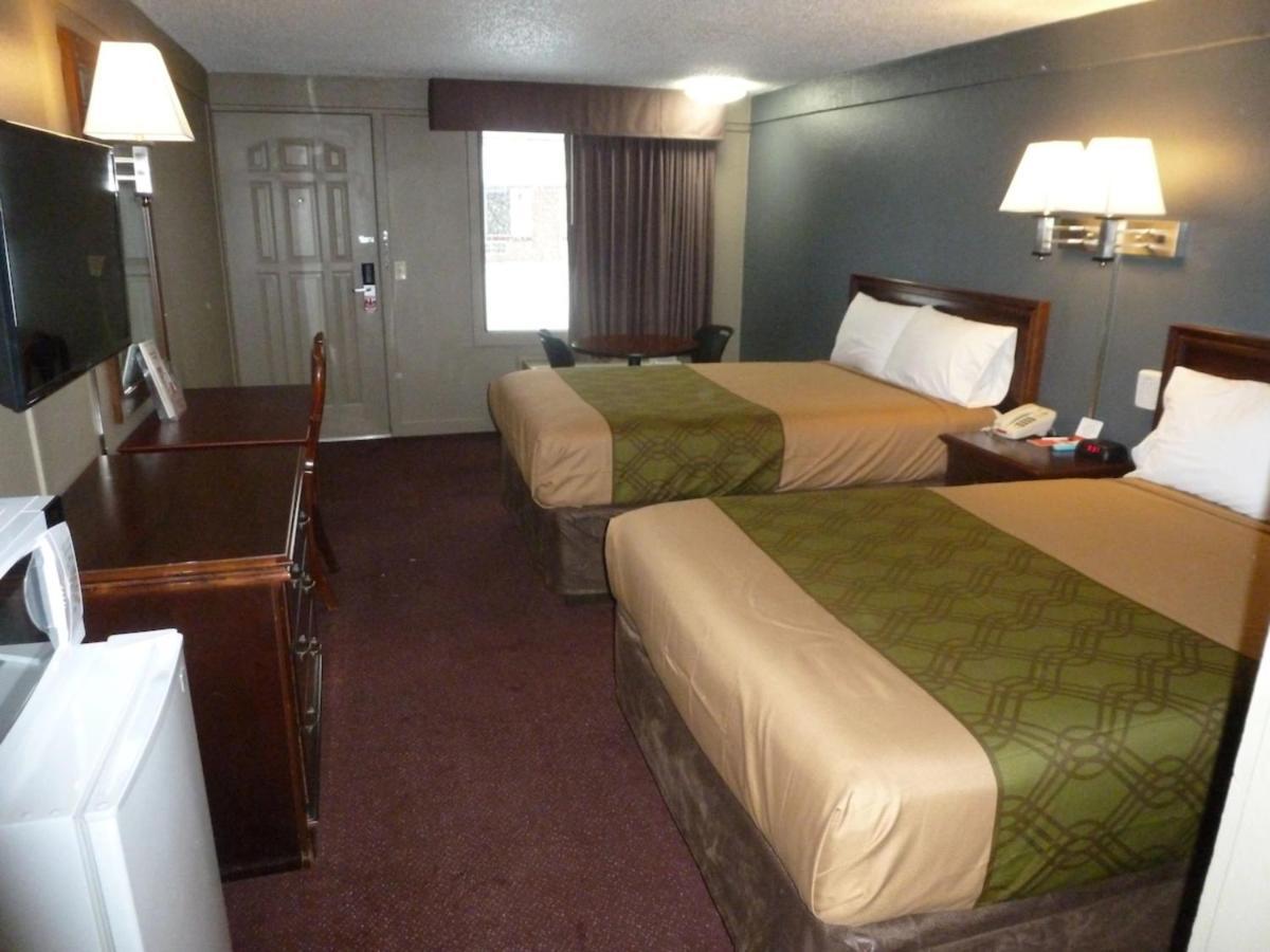Econo Lodge Pittsburgh I-79 Buitenkant foto