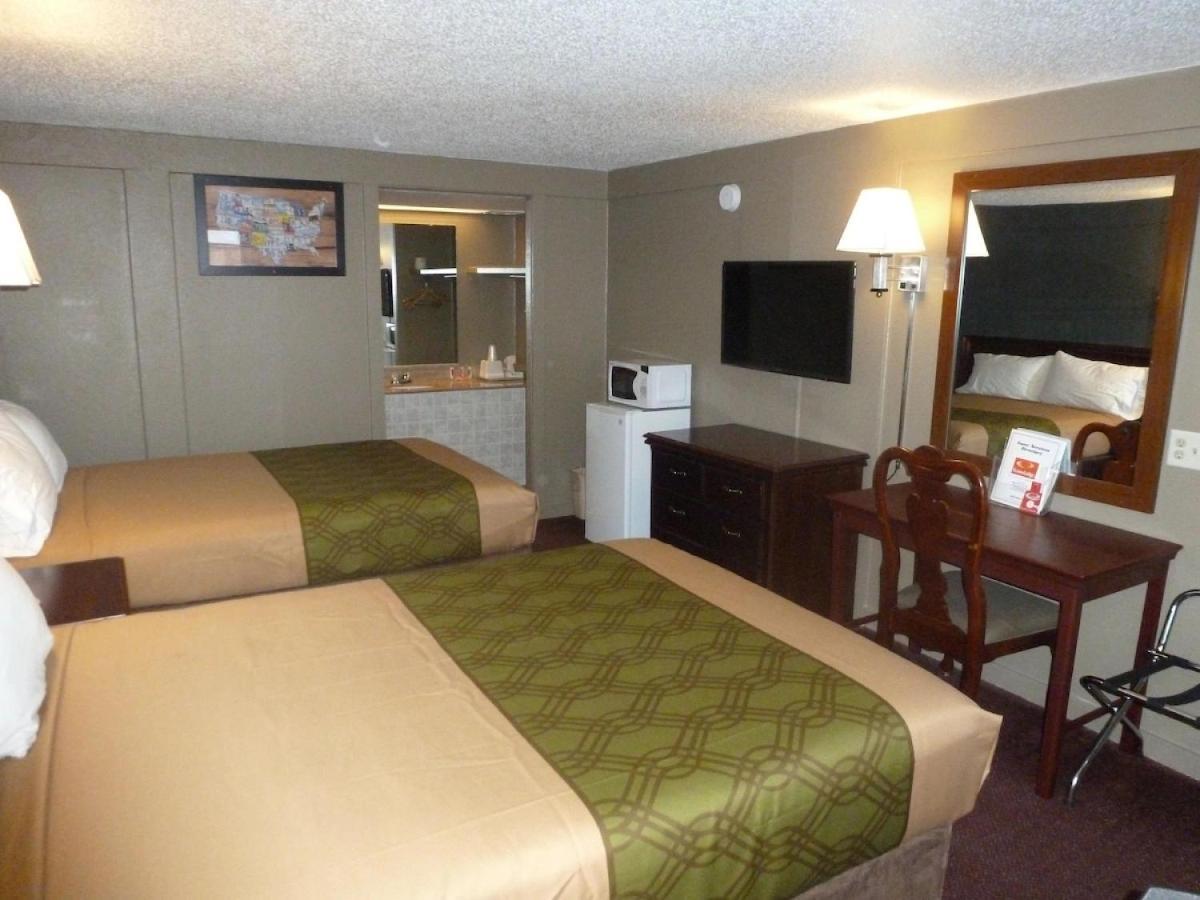 Econo Lodge Pittsburgh I-79 Buitenkant foto